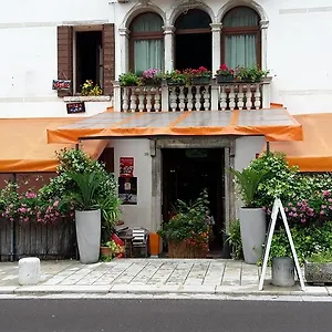  Hotel Ristorante Pizzeria Al